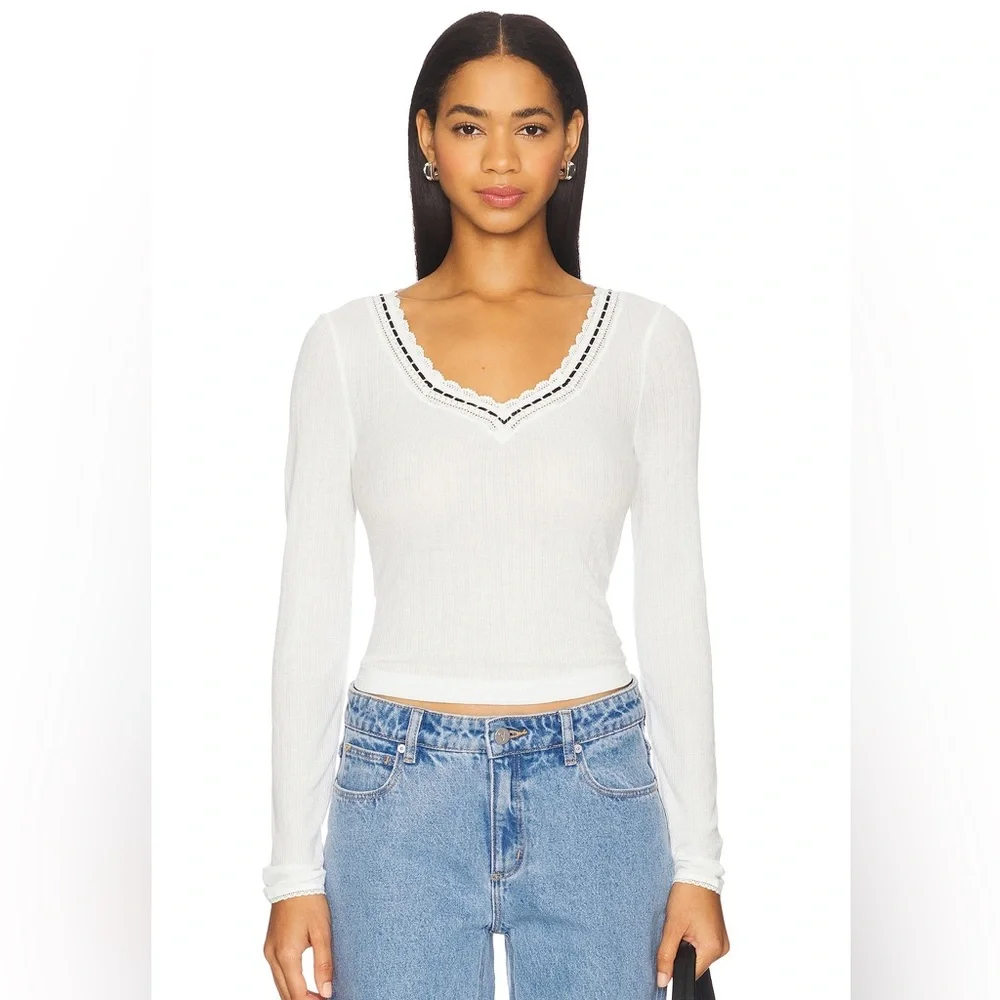 Free People White Ribbed Lace Trim Long Sleeve Top Fitted Small Soft Stretch